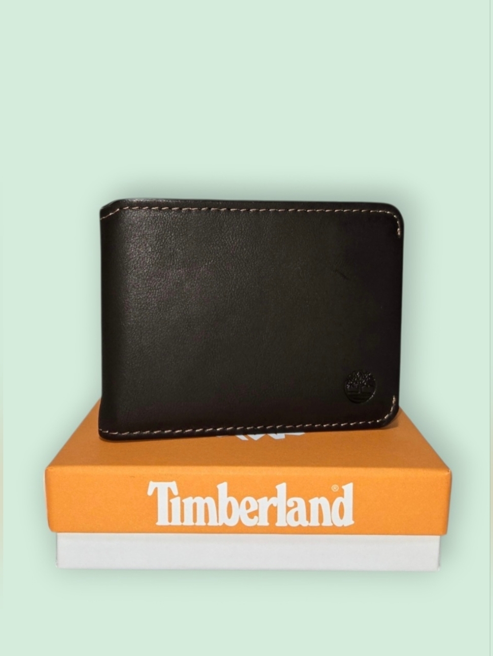 Timberland Brown Leather Bifold Wallet with Magnetic Credit Card Holder